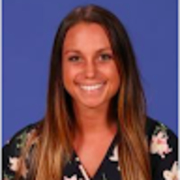 Meet your Posher, Liz - Picture 1 of 1